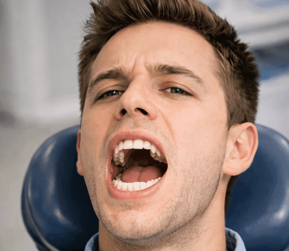 Почему болит зуб мудрости?