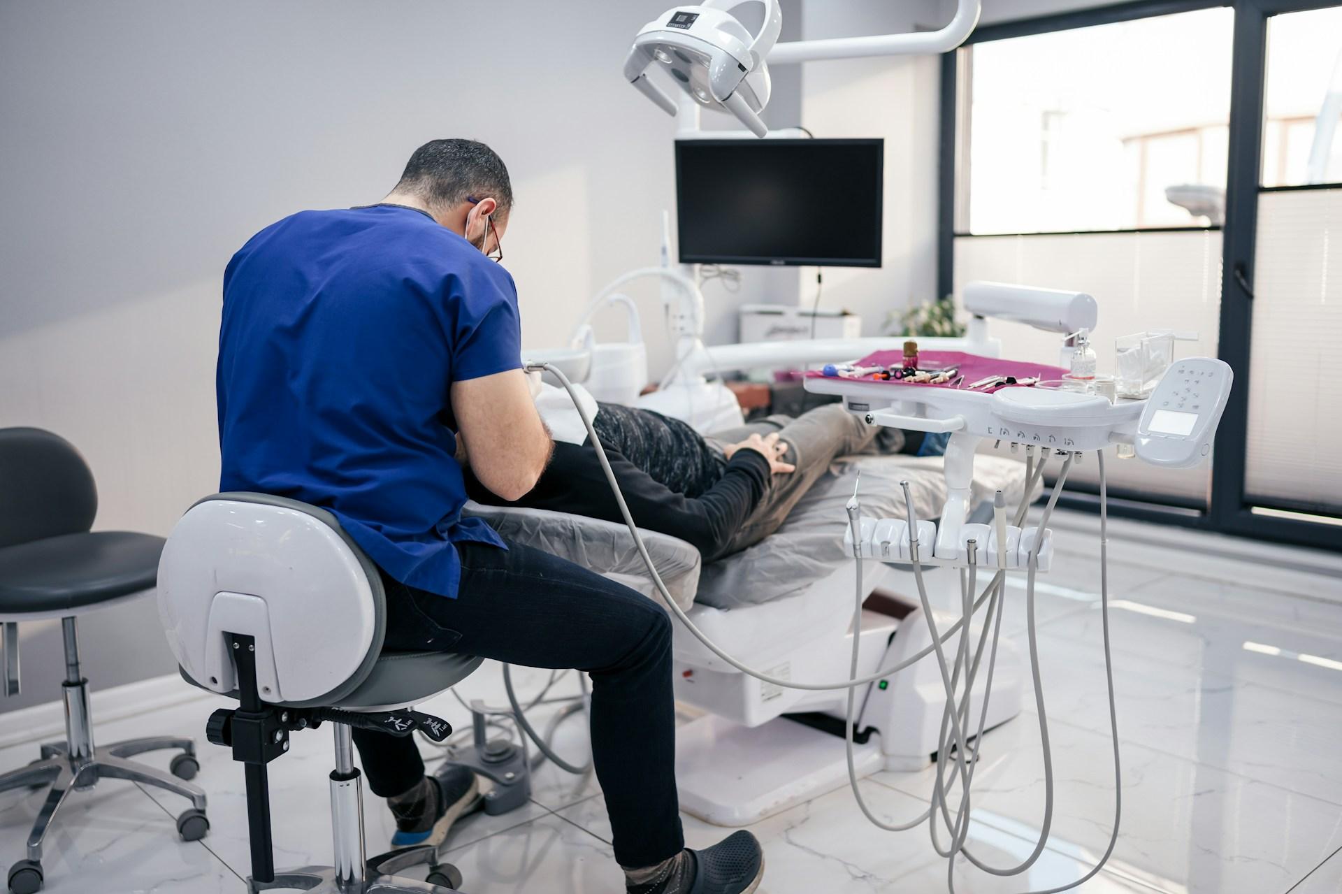 Операция по исправлению мезиального прикуса